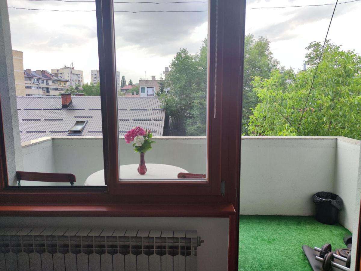 Cozy Room With A Balcony SJJ Buitenkant foto